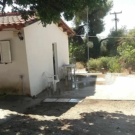 Akis Agioi Theontoroi Nyaraló